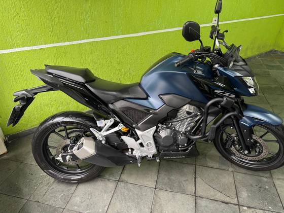 HONDA CB 300F TWISTER ABS HONDA CB 300F TWISTER ABS
